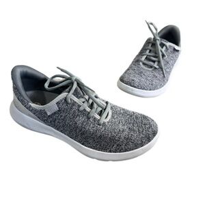 Kizik Madrid Gray Knit Casual Sneakers in Heather Gray